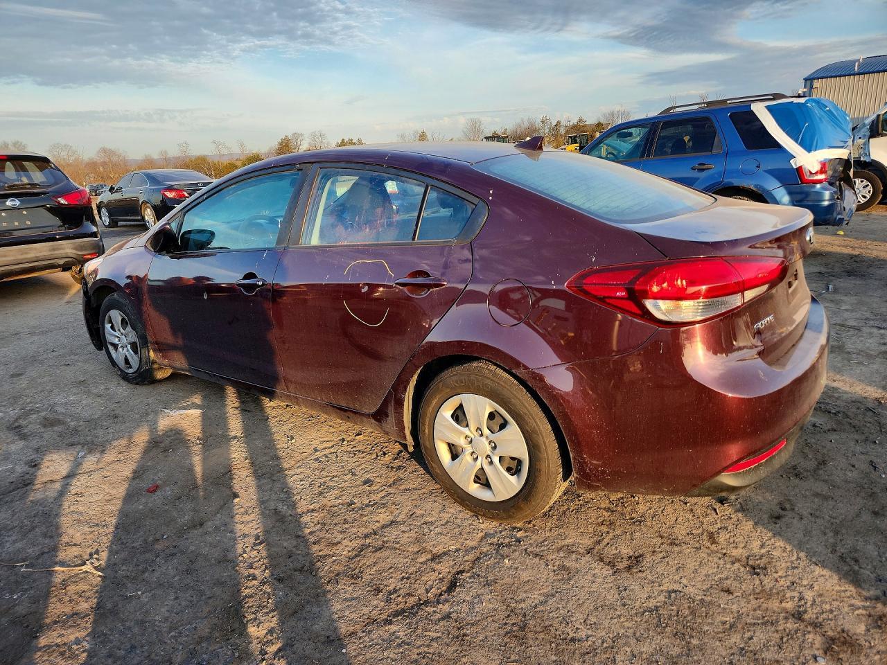 2017 KIA FORTE