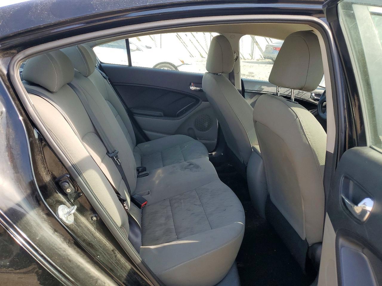 2015 KIA FORTE