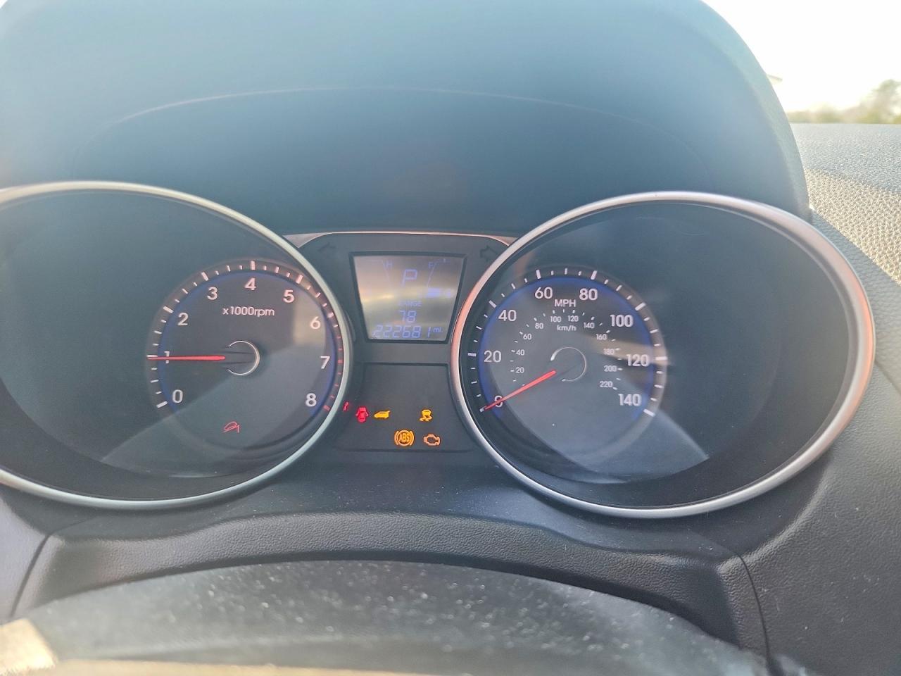 2011 HYUNDAI TUCSON
