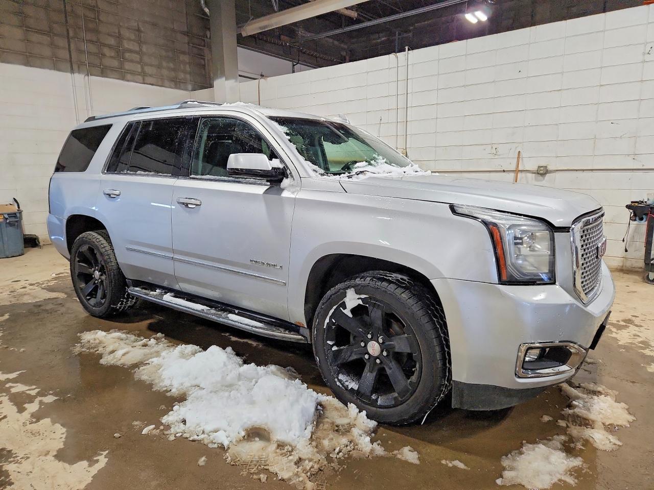 2016 GMC Yukon