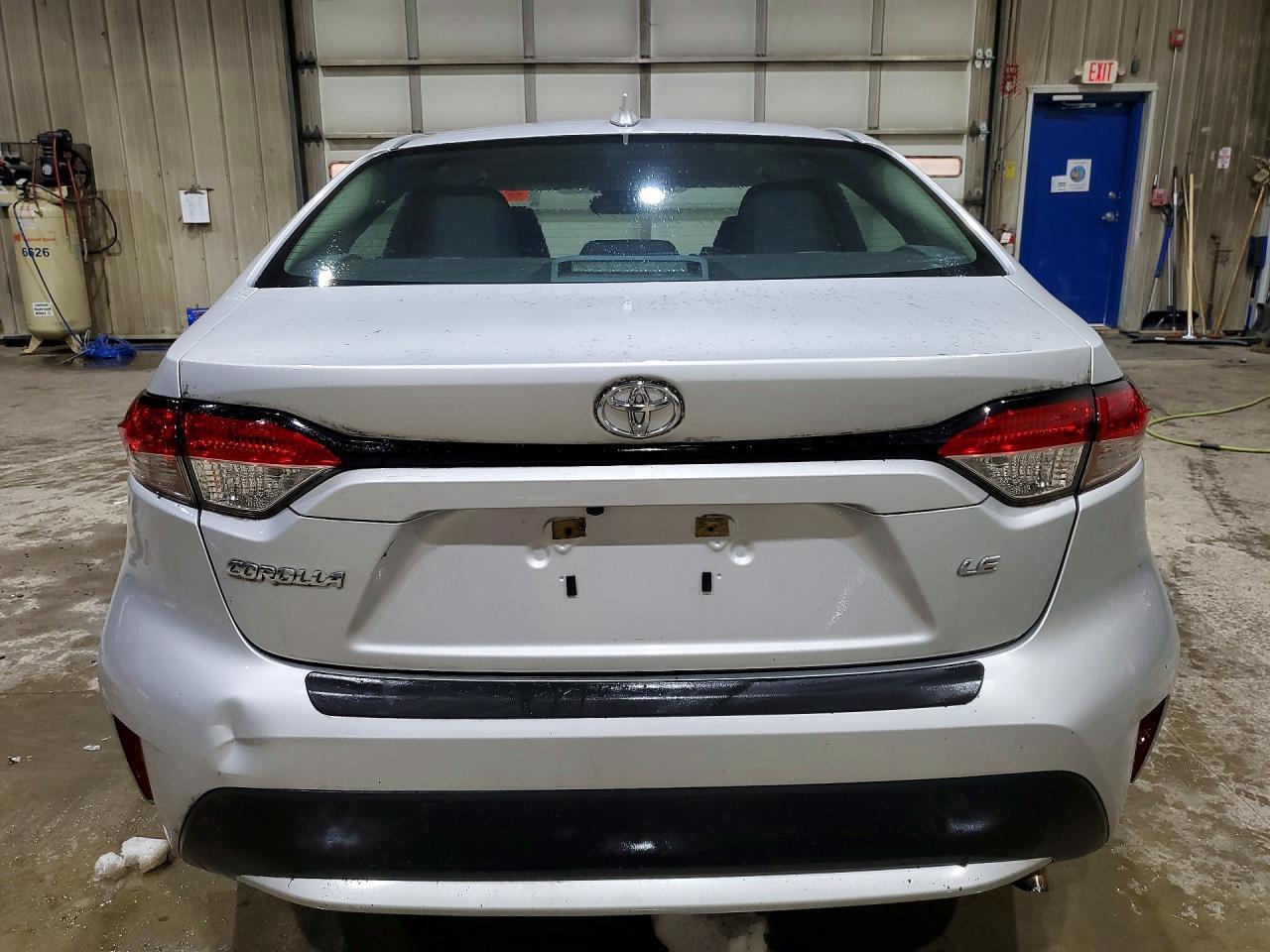 2021 TOYOTA COROLLA