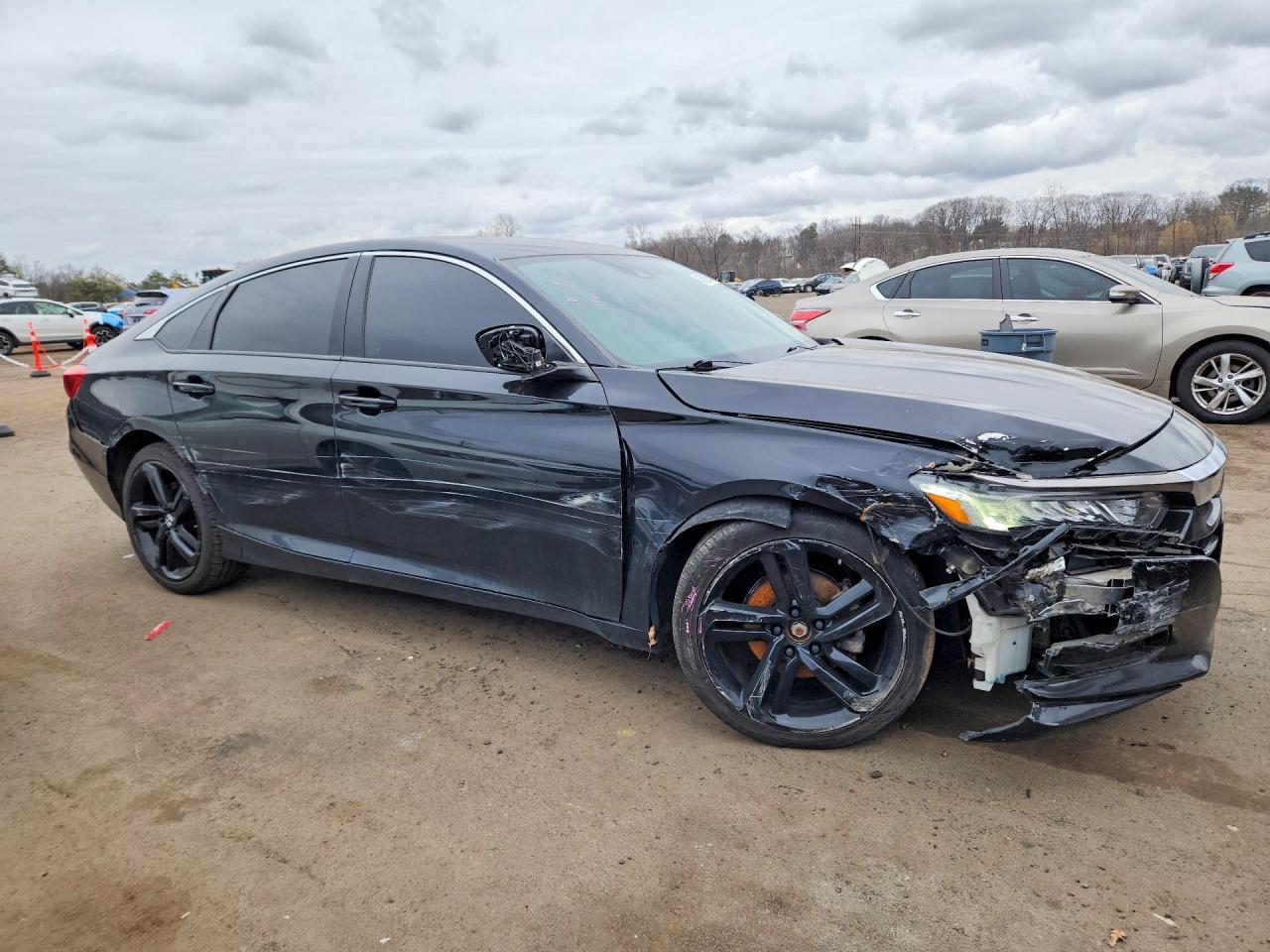 2019 HONDA ACCORD