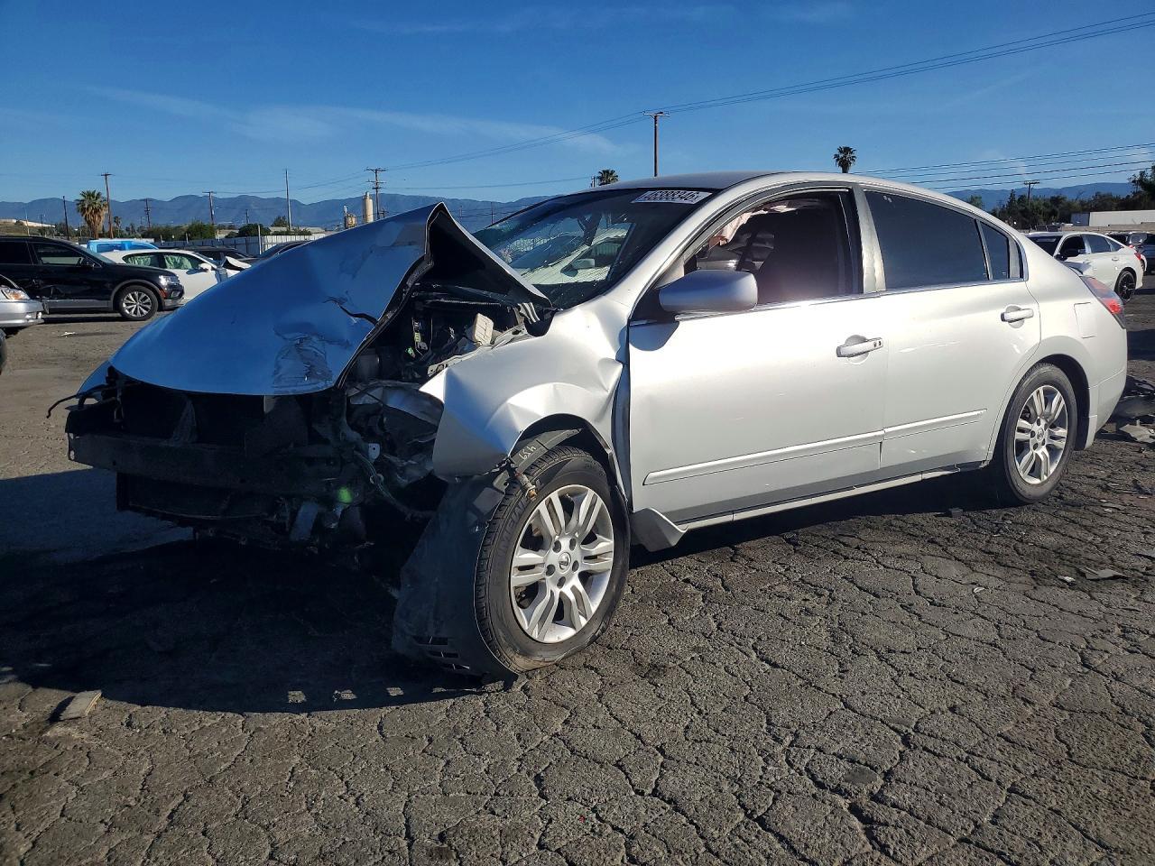 2012 NISSAN ALTIMA