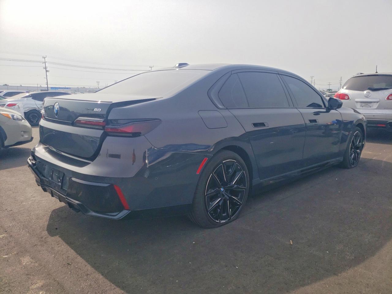 2023 BMW i7
