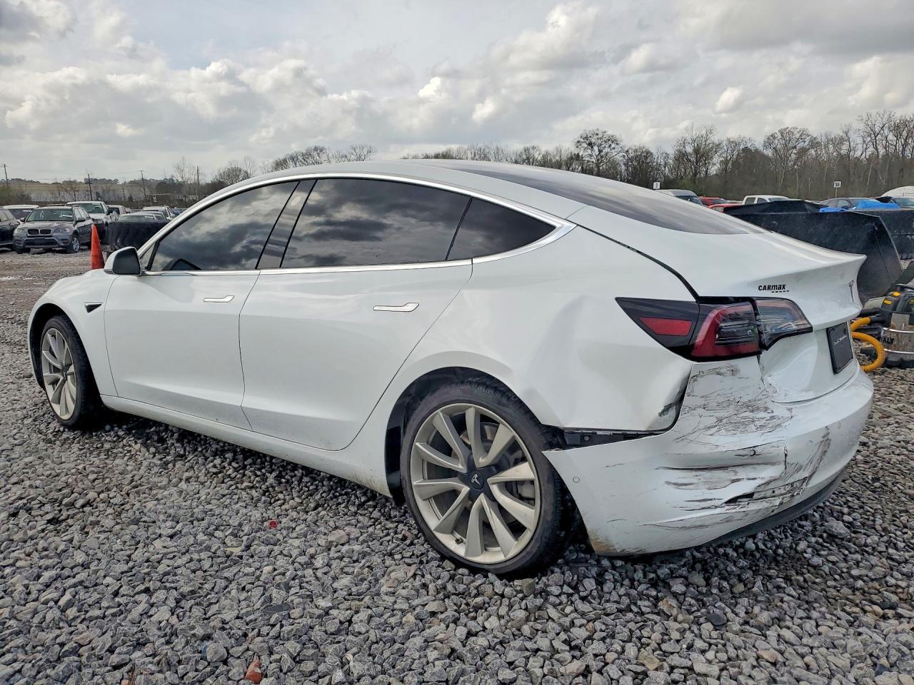 2019 TESLA MODEL 3