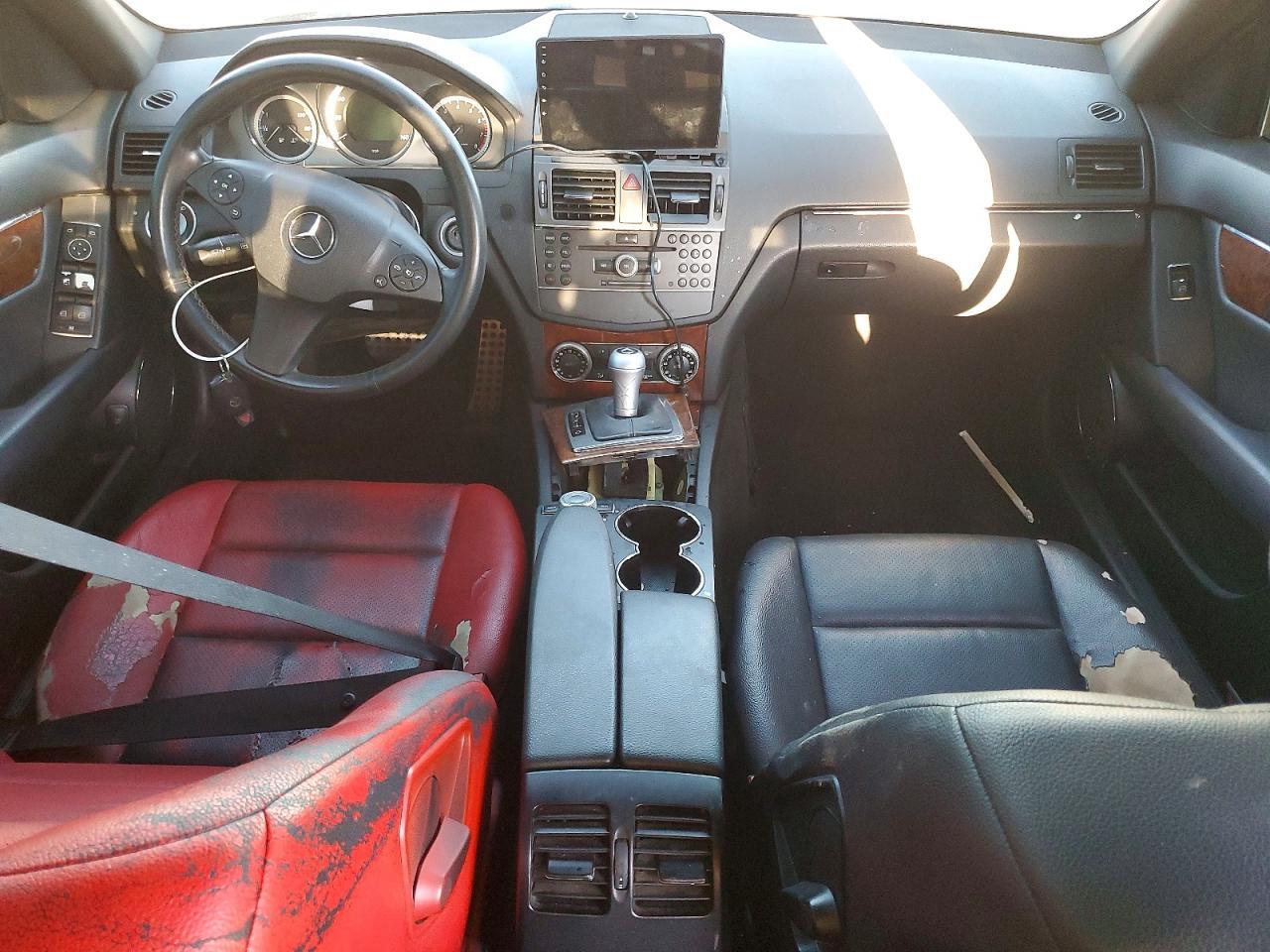 2011 MERCEDES-BENZ C-CLASS