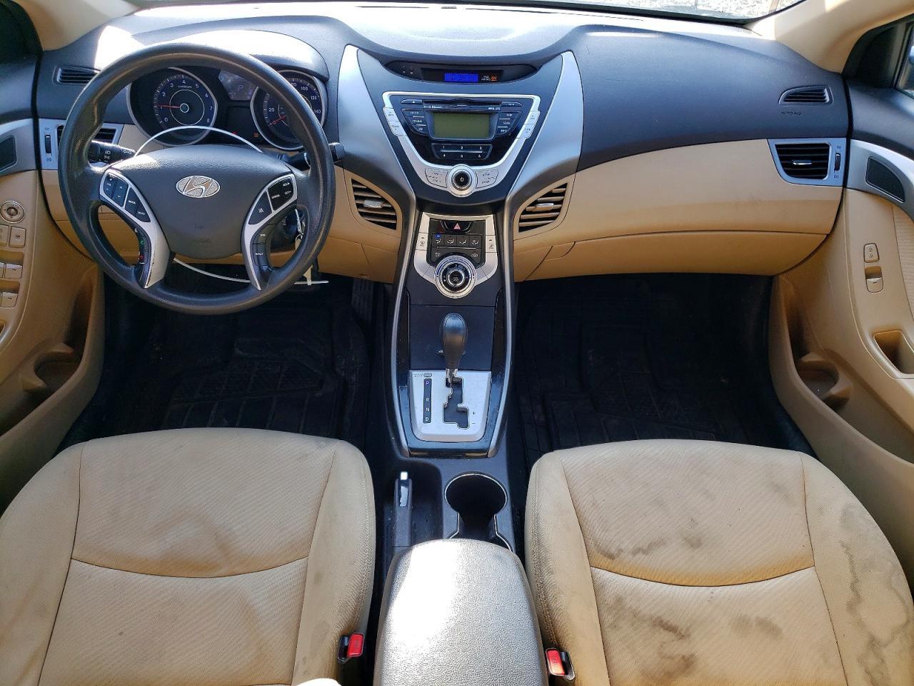 2012 HYUNDAI ELANTRA