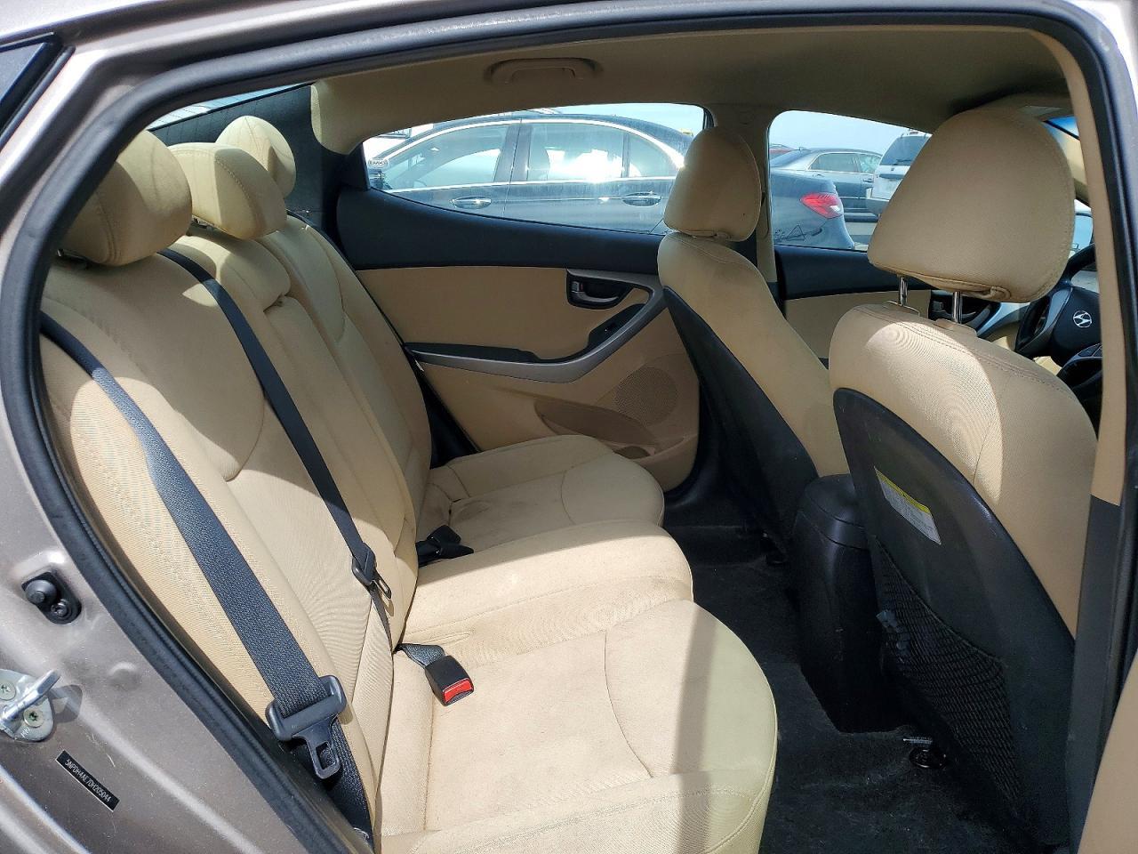 2013 HYUNDAI ELANTRA