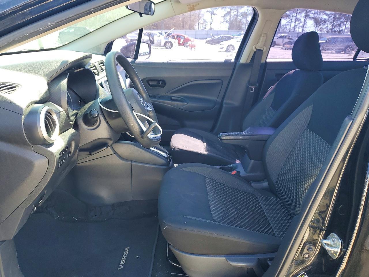 2020 NISSAN VERSA
