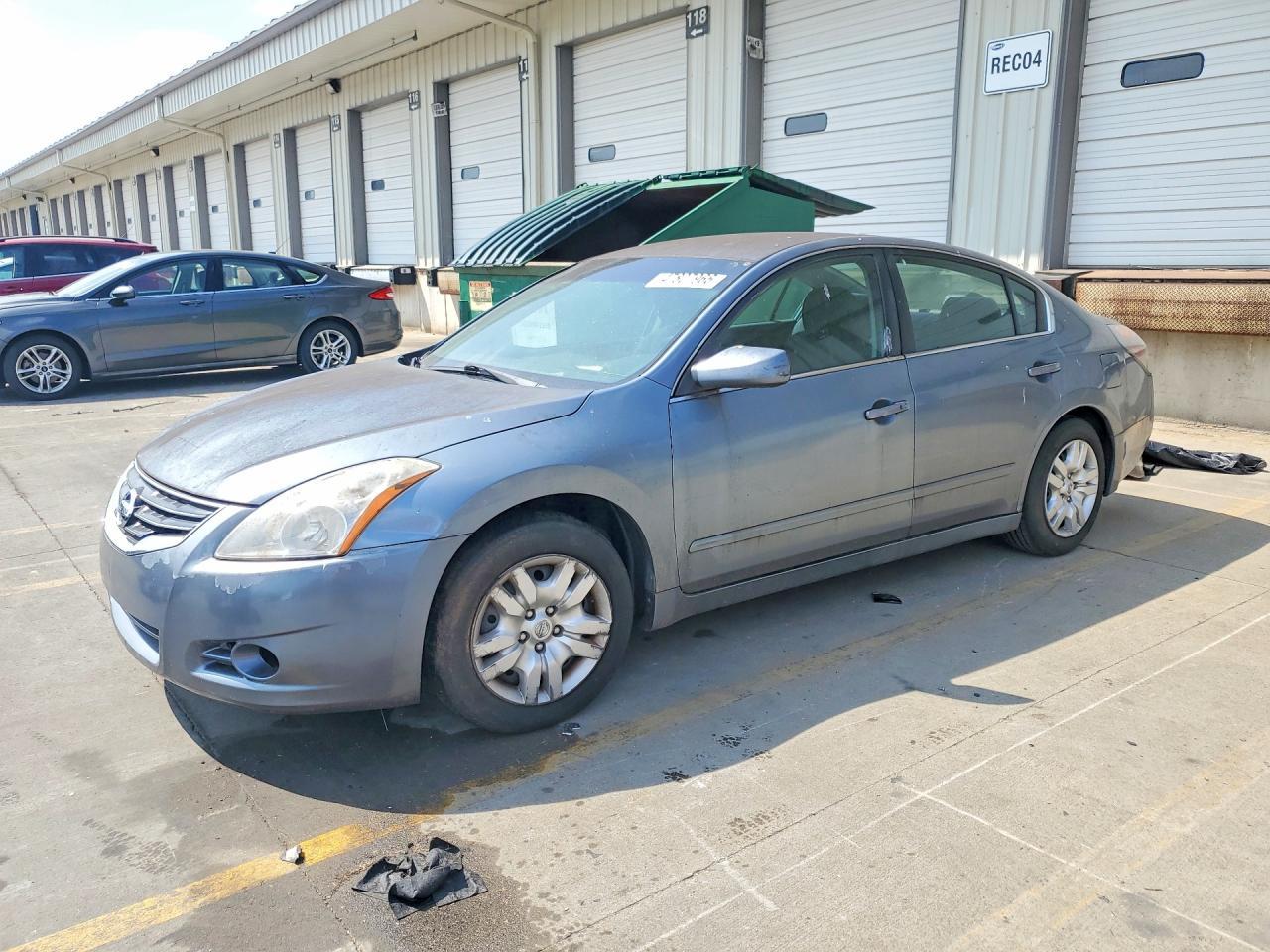 2010 NISSAN ALTIMA