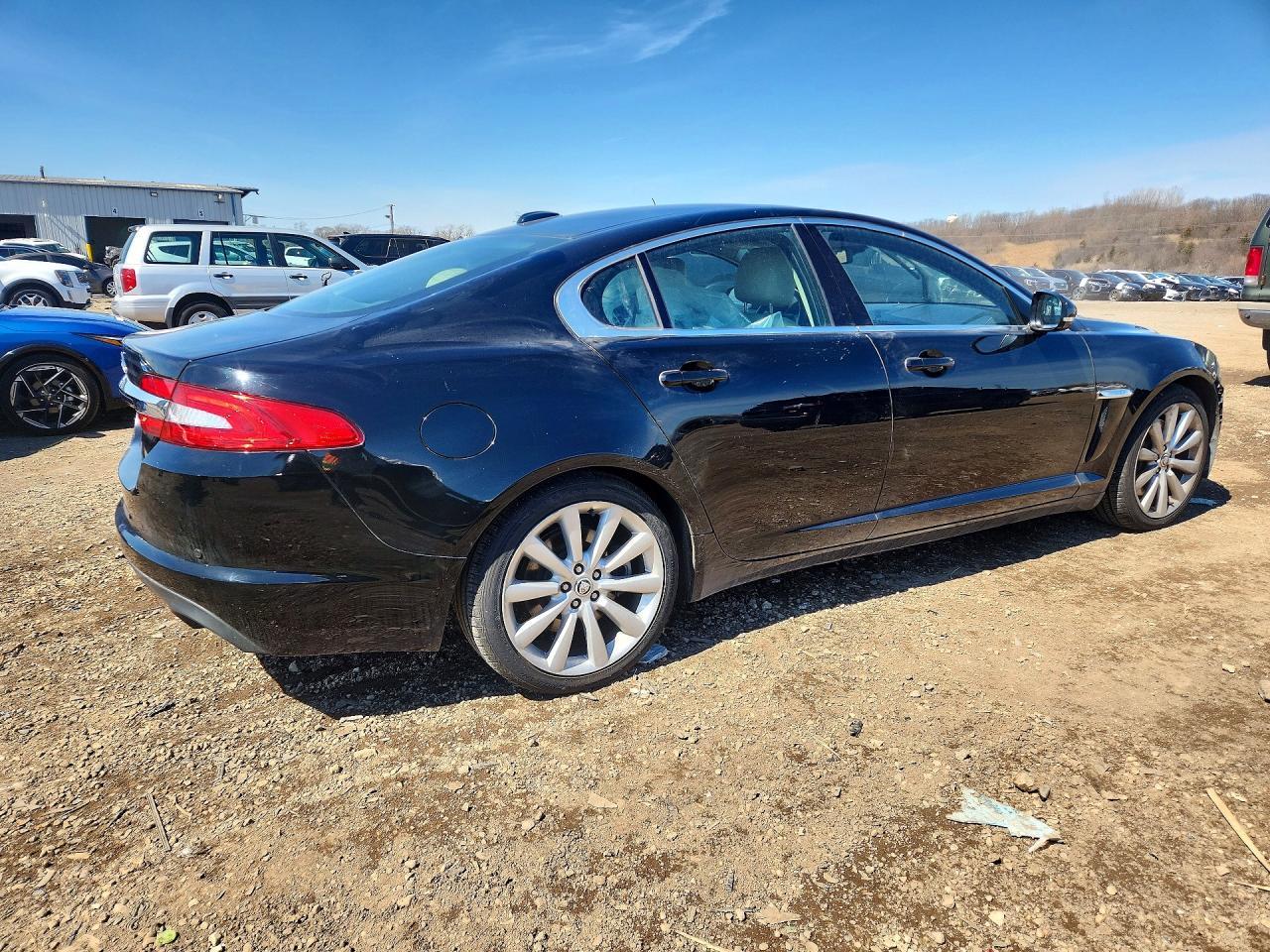 2012 JAGUAR XF
