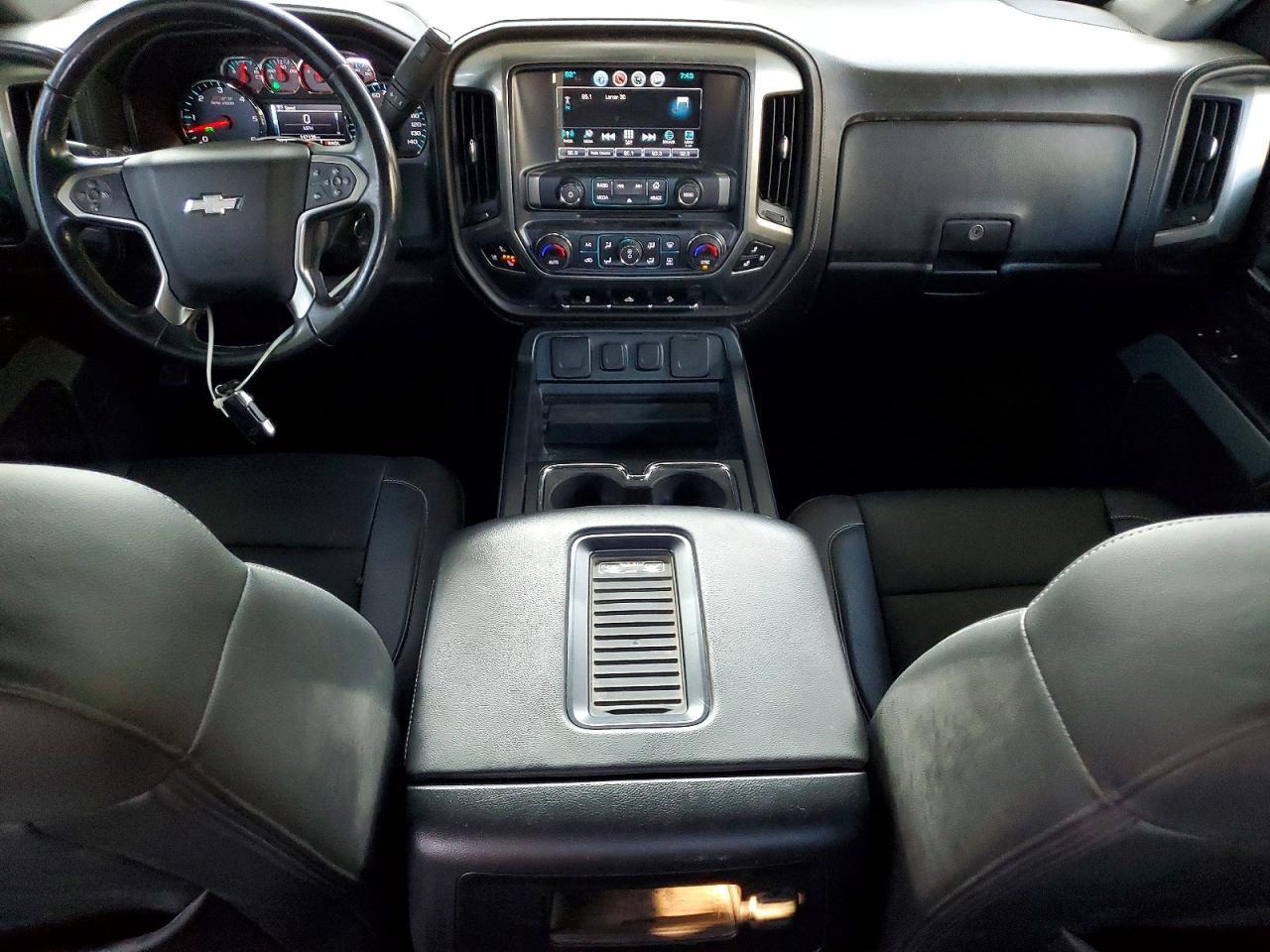 2018 CHEVROLET Silverado