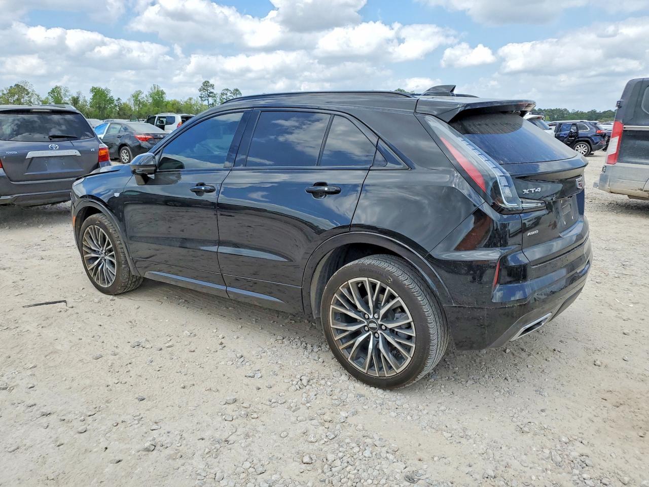 2025 CADILLAC XT4