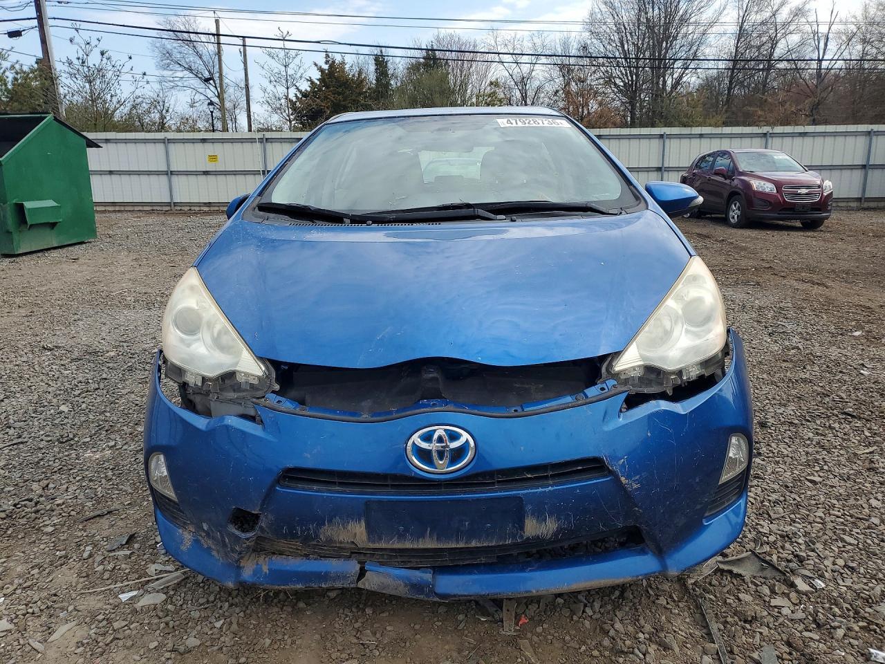 2013 TOYOTA Prius c