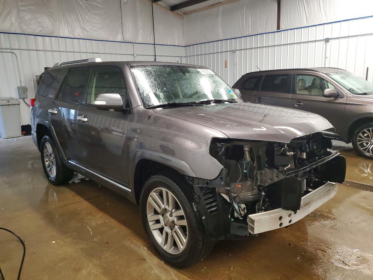 2013 TOYOTA 4Runner