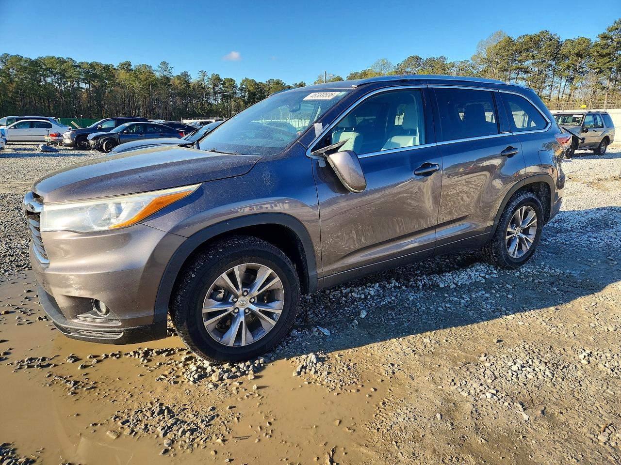 2015 TOYOTA HIGHLANDER