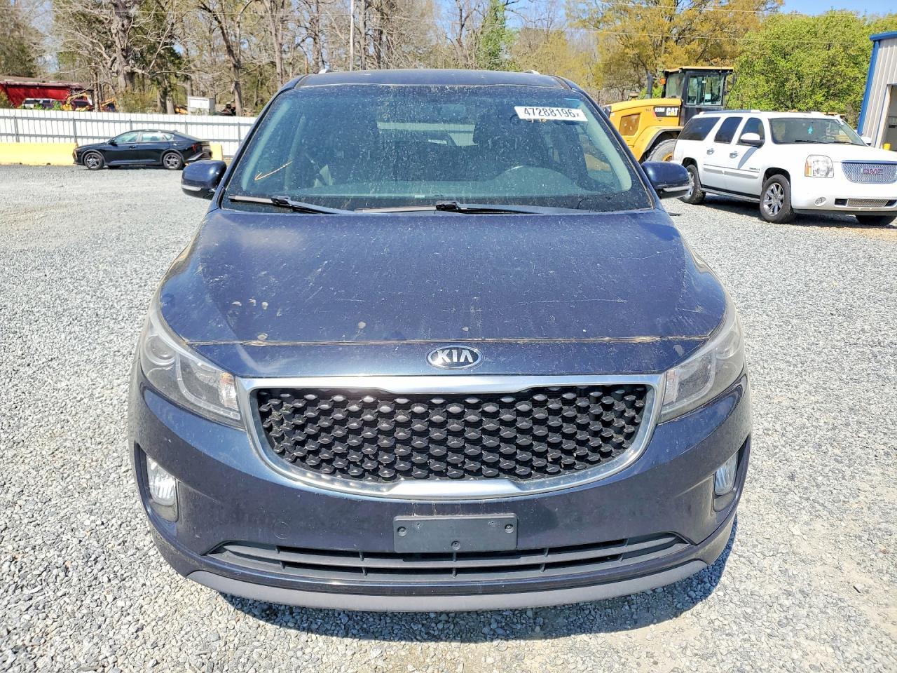 2016 KIA SEDONA