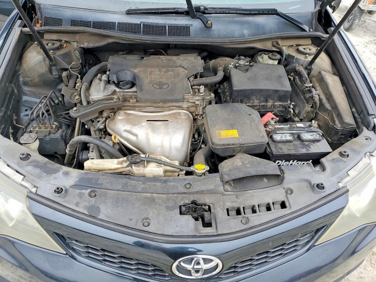 2014 TOYOTA CAMRY