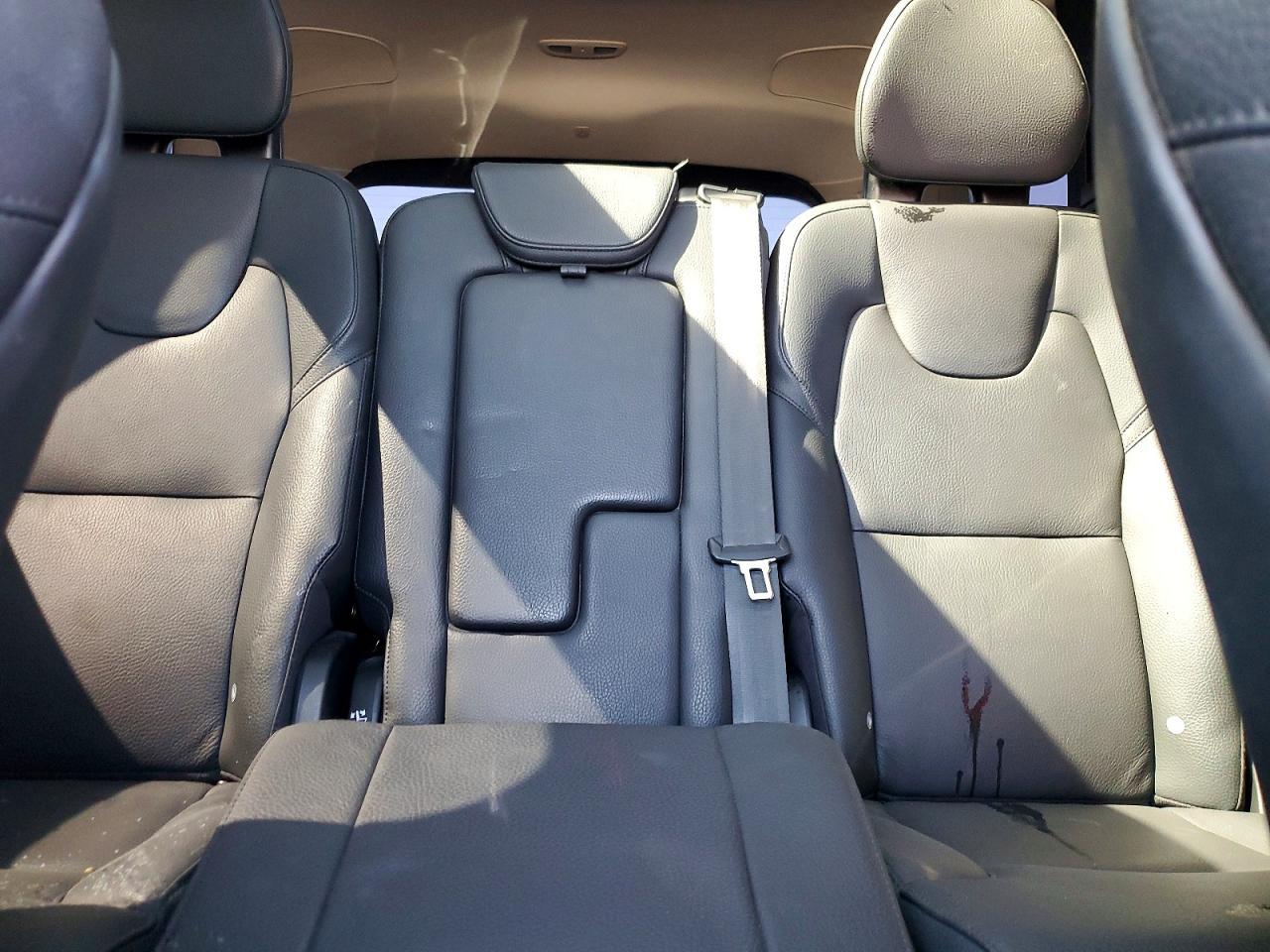 2024 VOLVO XC90