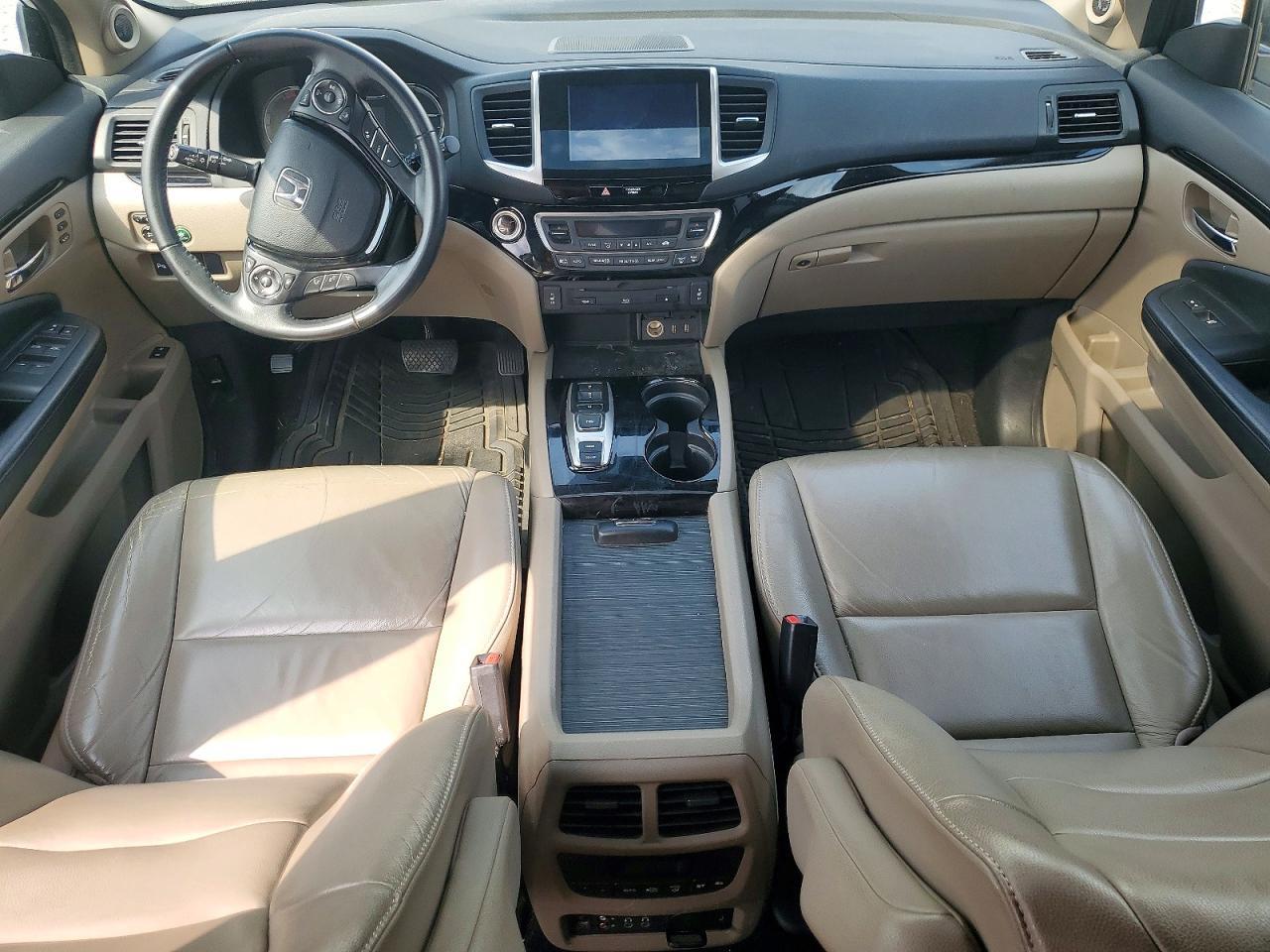 2016 HONDA PILOT