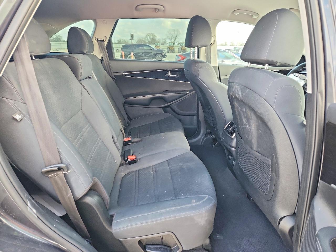 2019 KIA SORENTO