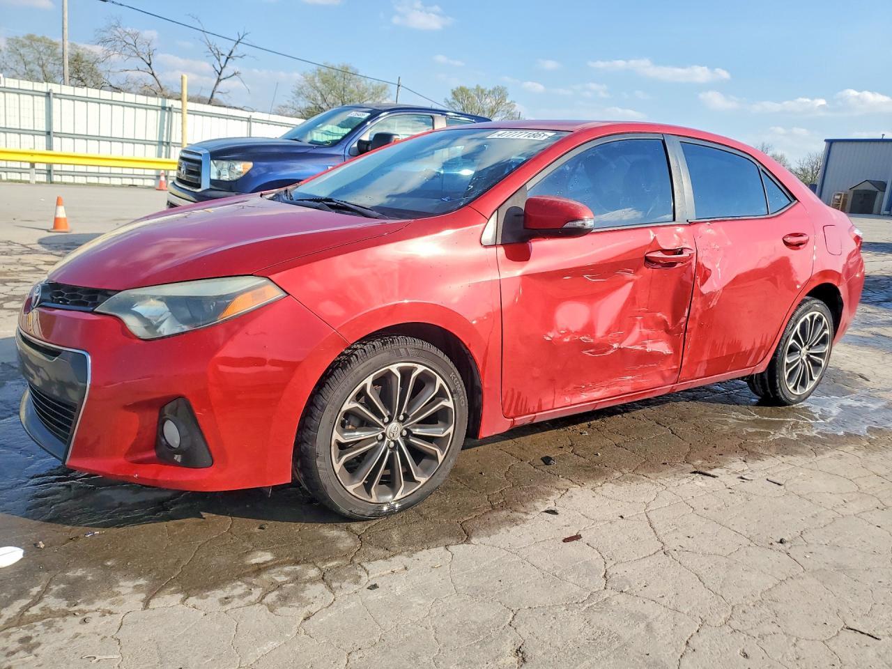 2015 TOYOTA COROLLA