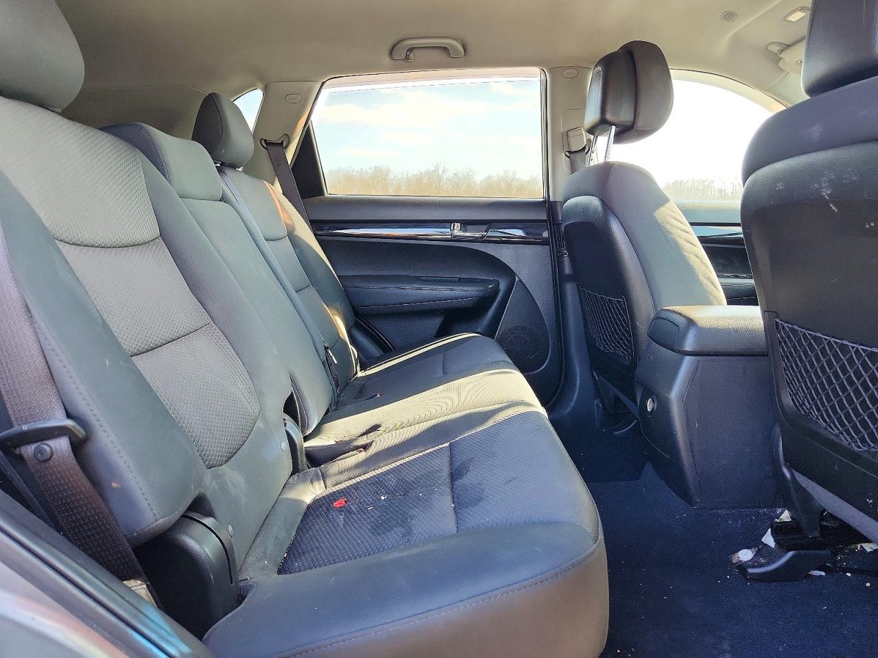 2012 KIA SORENTO