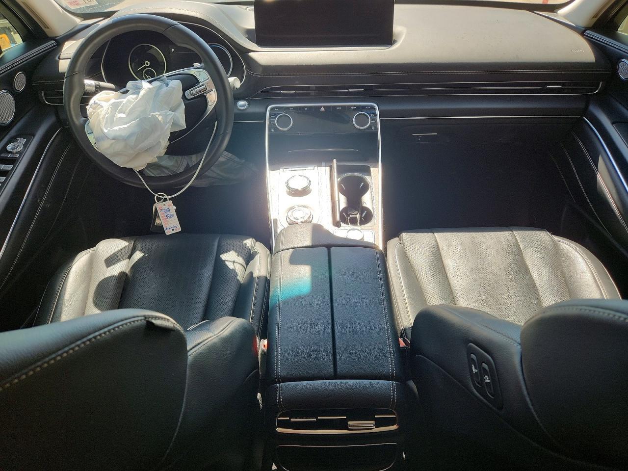 2024 GENESIS GV80