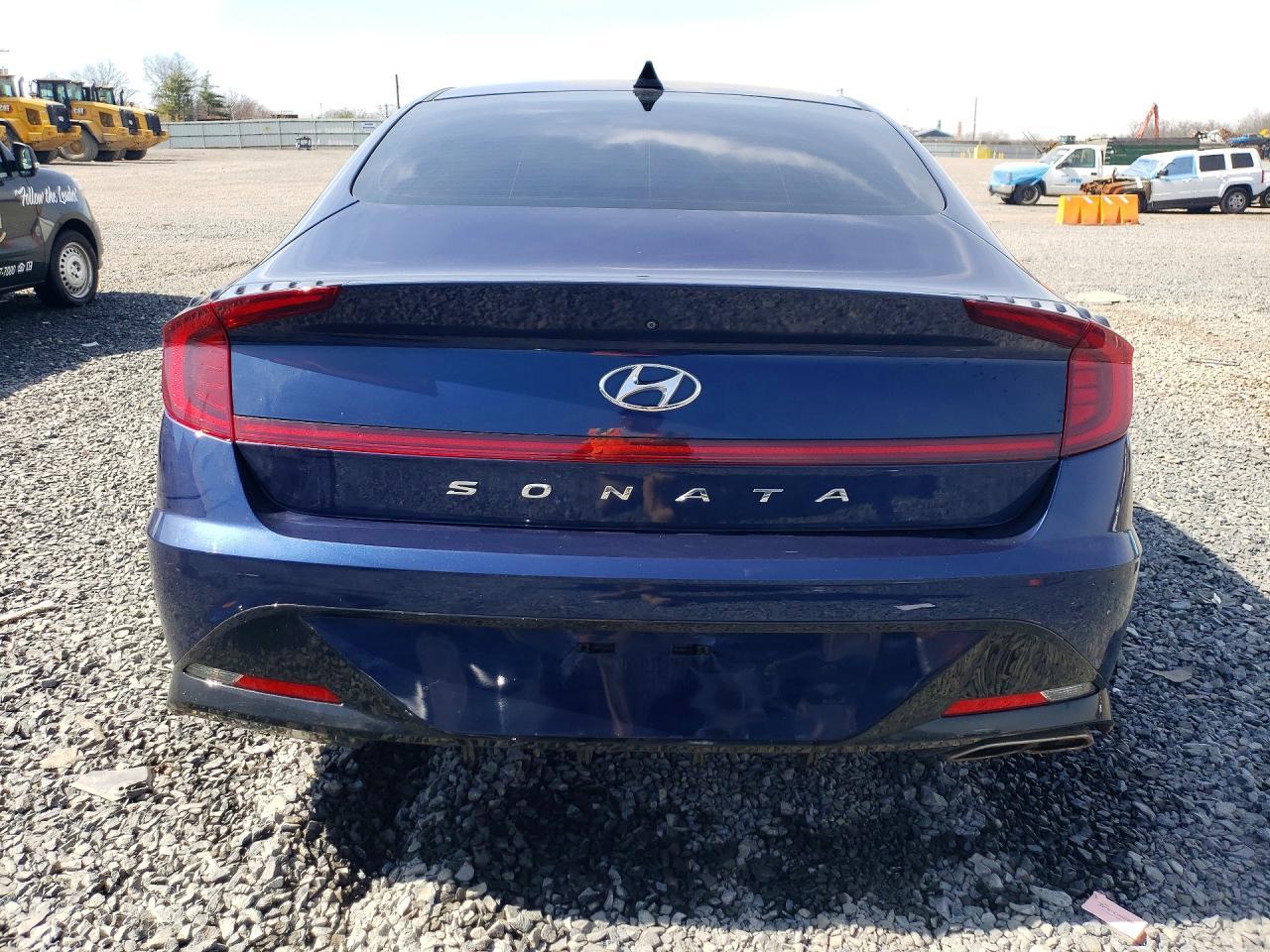 2022 HYUNDAI SONATA