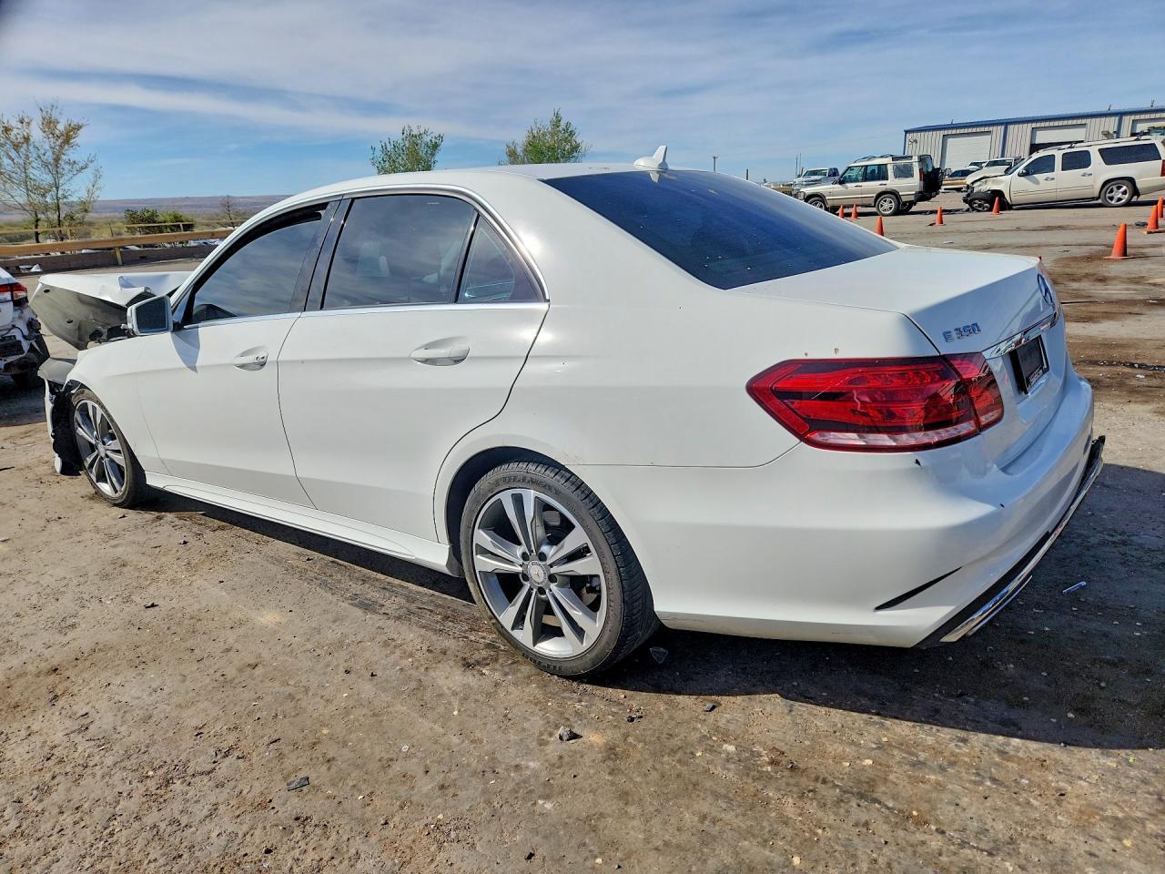 2016 MERCEDES-BENZ E-Class