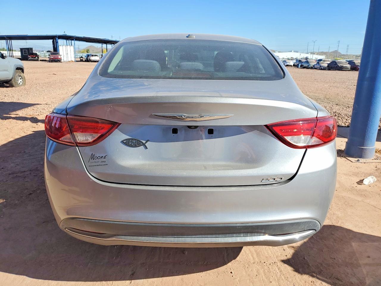 2016 CHRYSLER 200