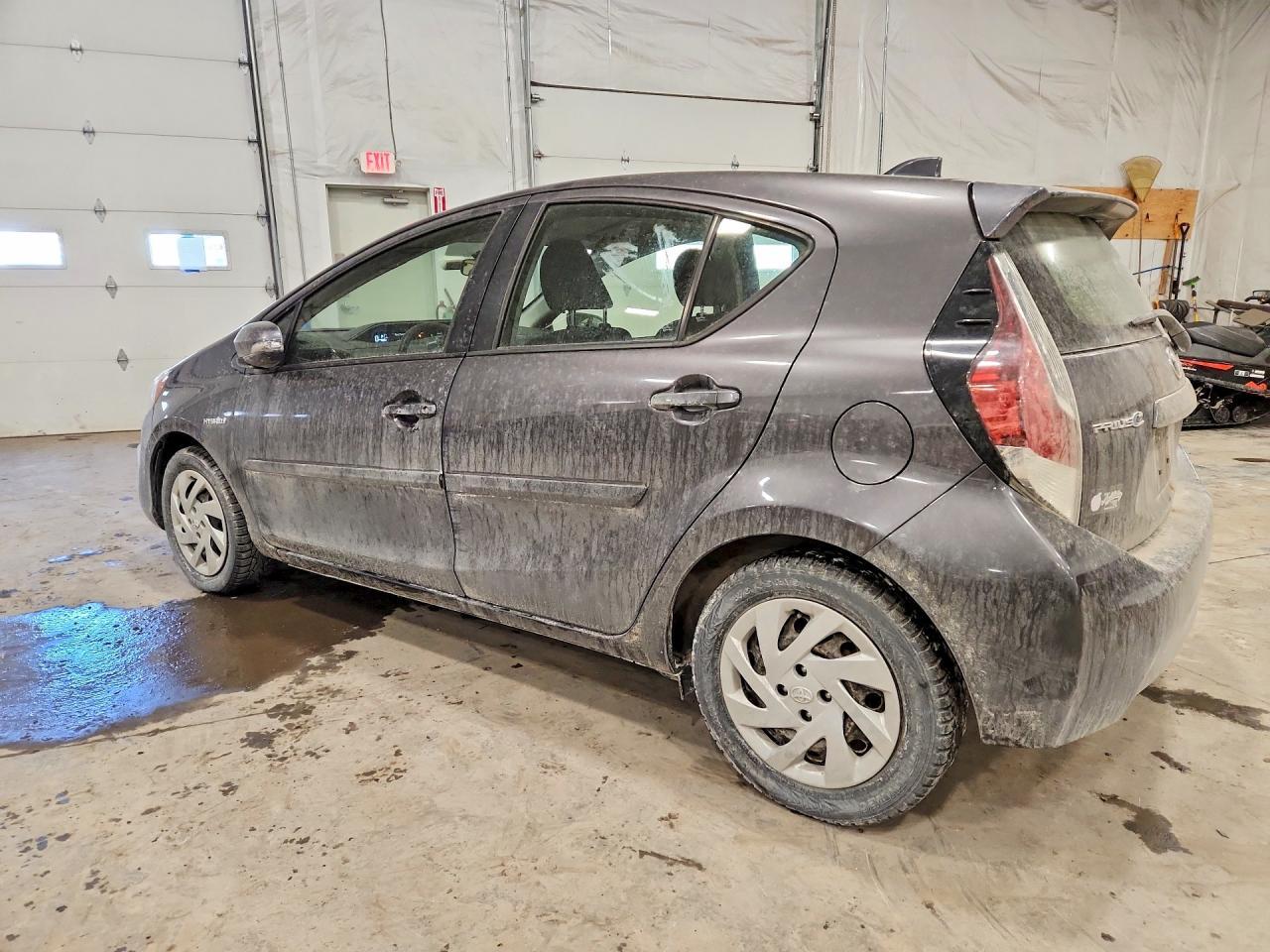 2015 TOYOTA Prius c