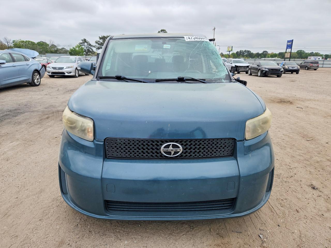 2009 SCION xB