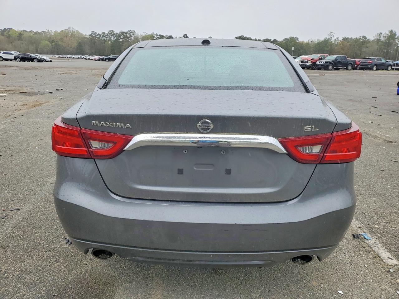 2017 NISSAN Maxima