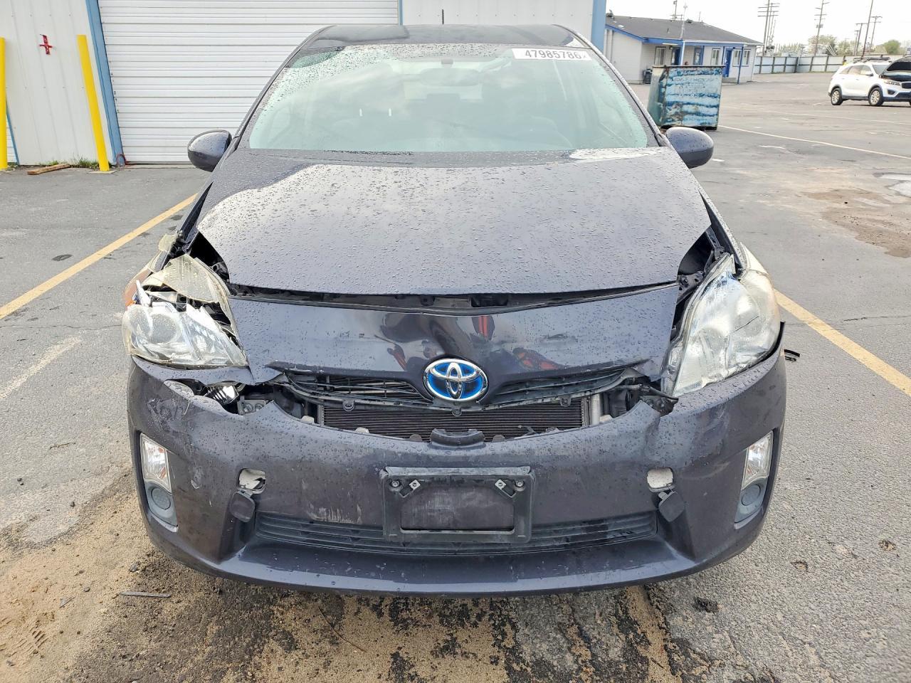 2011 TOYOTA PRIUS
