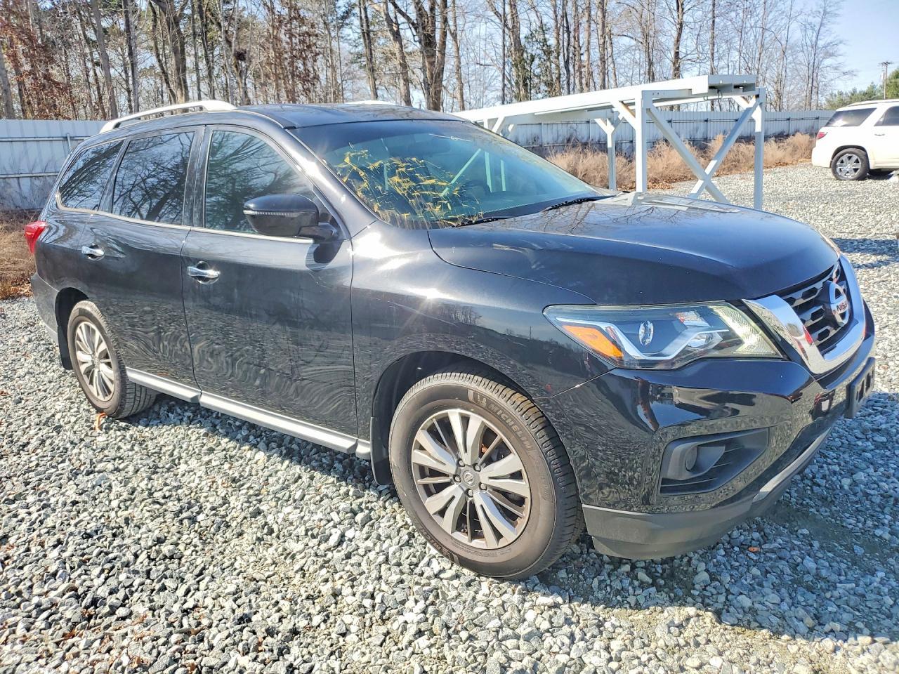 2018 NISSAN PATHFINDER