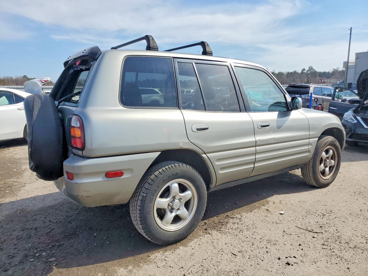 2000 TOYOTA RAV4