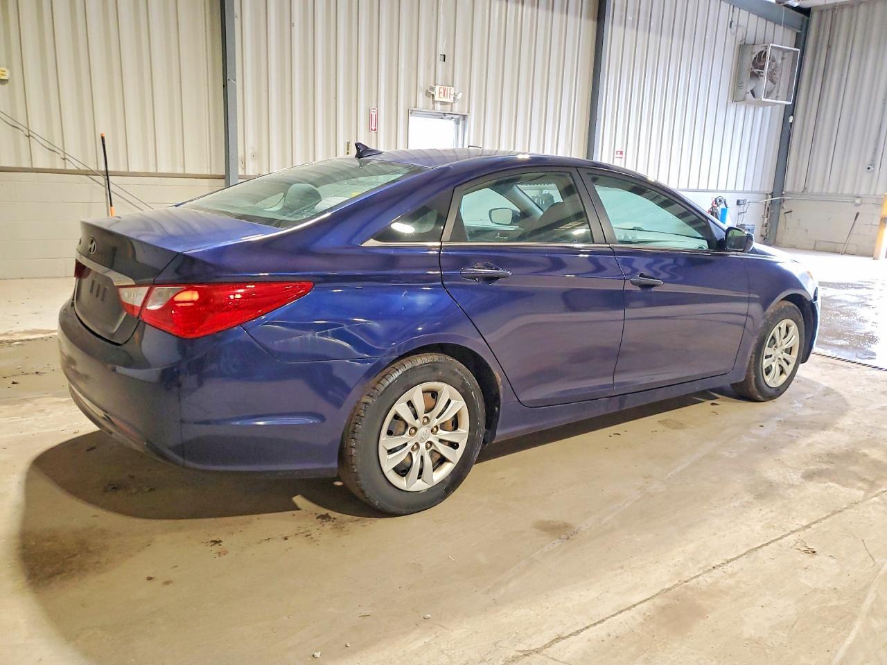 2011 HYUNDAI SONATA