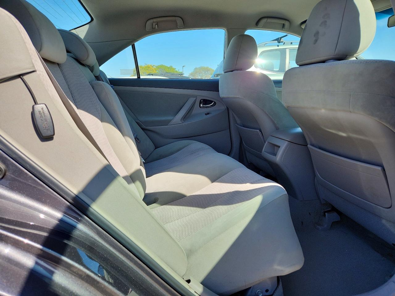 2011 TOYOTA CAMRY