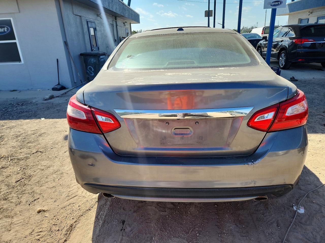 2017 NISSAN ALTIMA