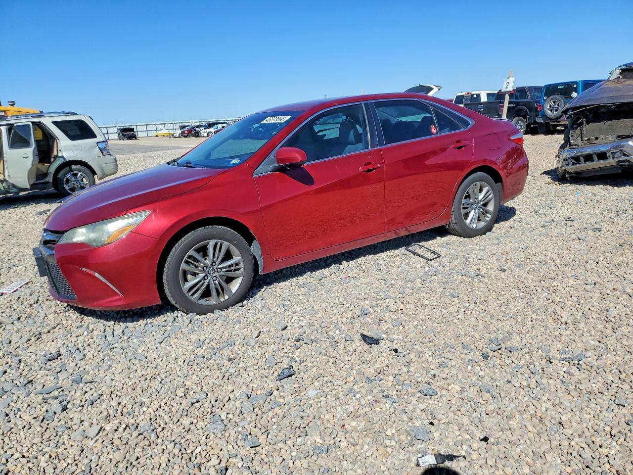 2016 TOYOTA CAMRY