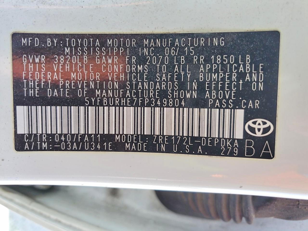 2015 TOYOTA COROLLA