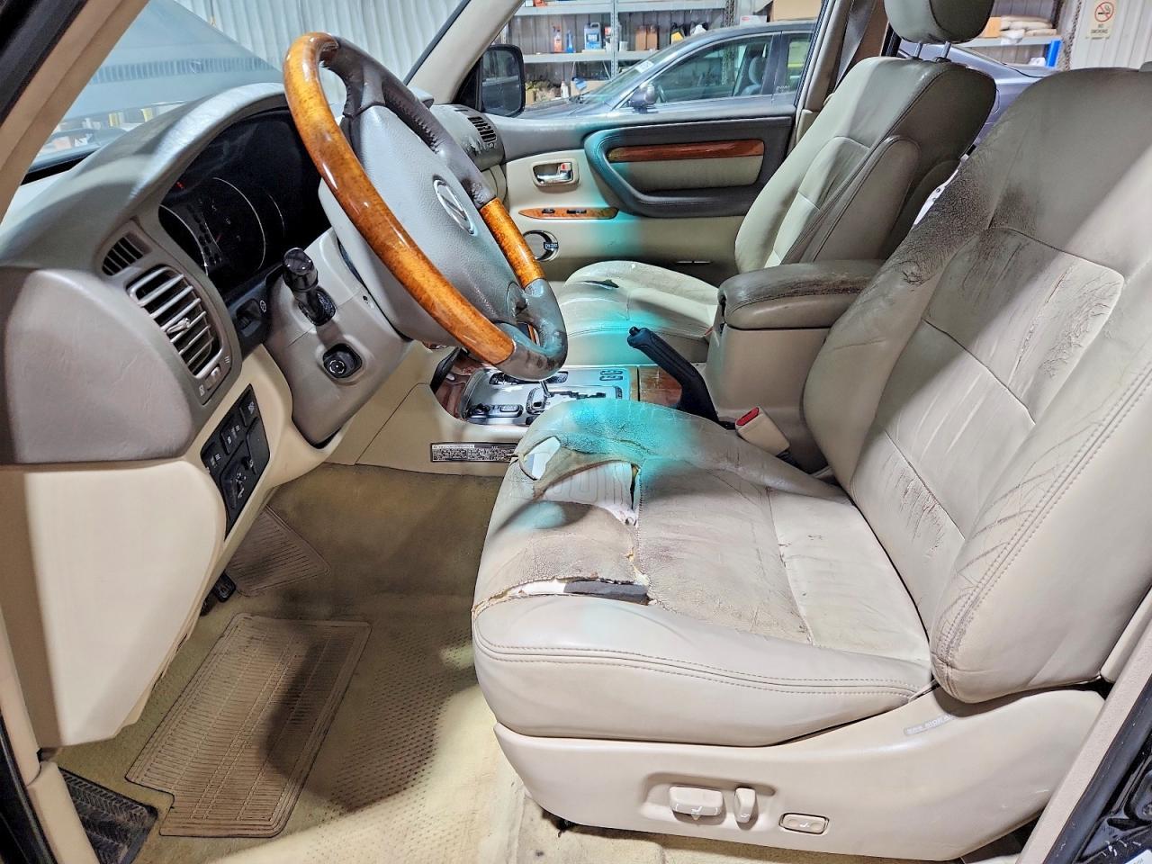2005 LEXUS Lx 470