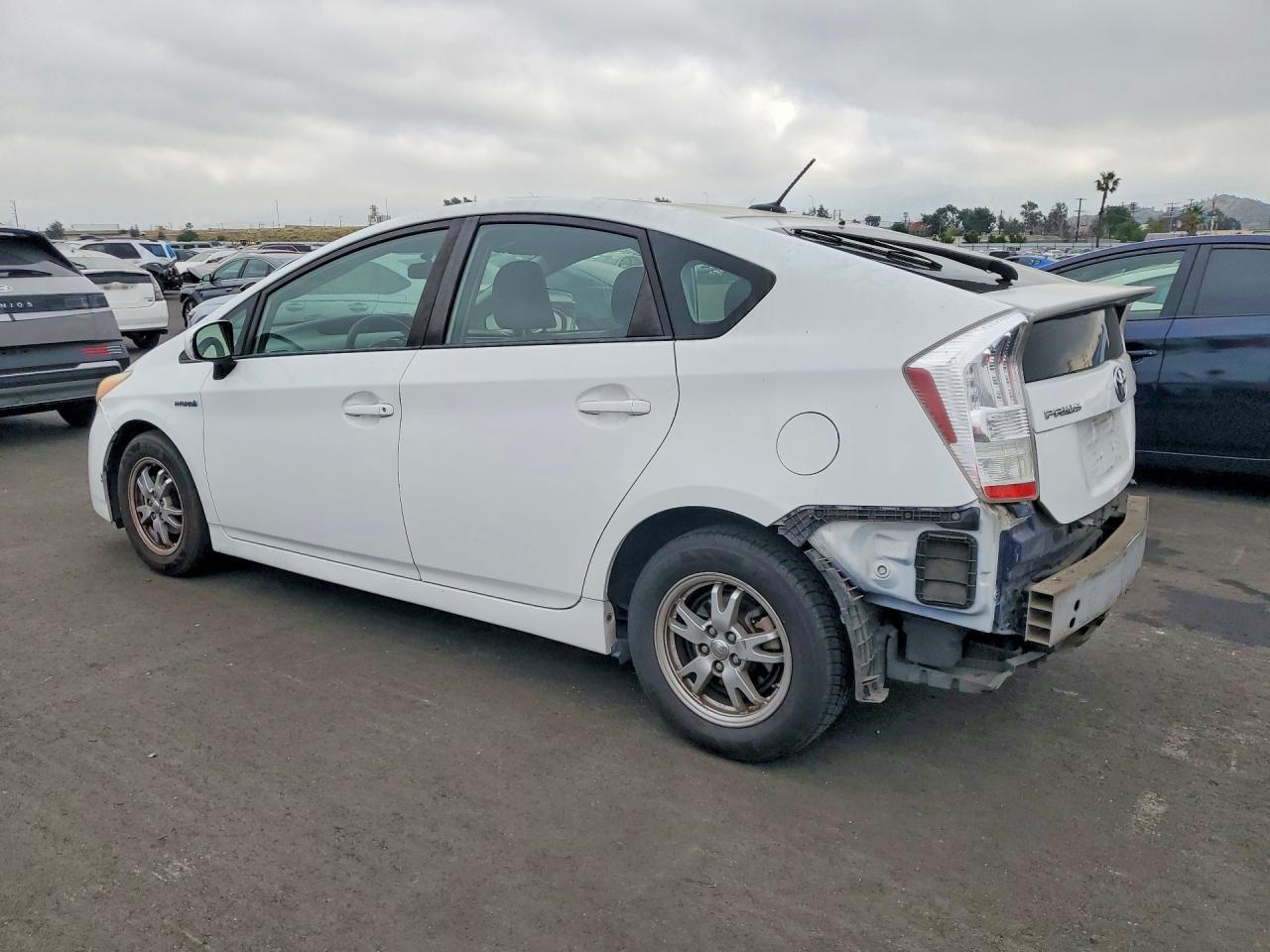 2010 TOYOTA PRIUS