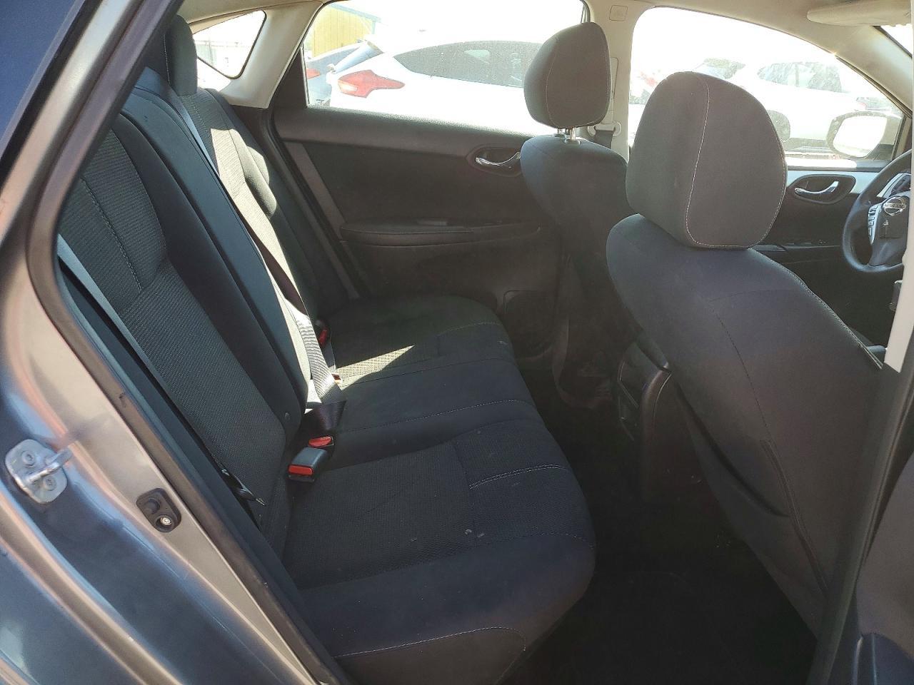 2016 NISSAN SENTRA
