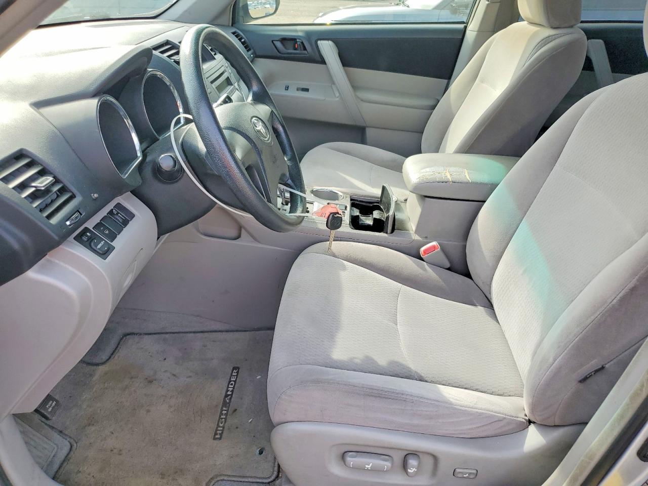 2008 TOYOTA HIGHLANDER