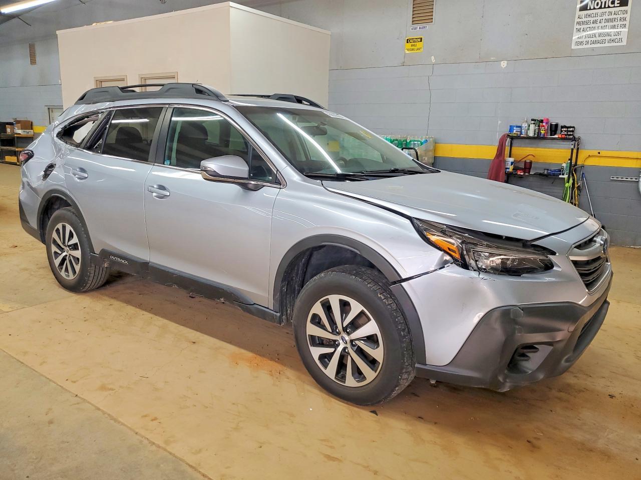 2022 SUBARU Outback