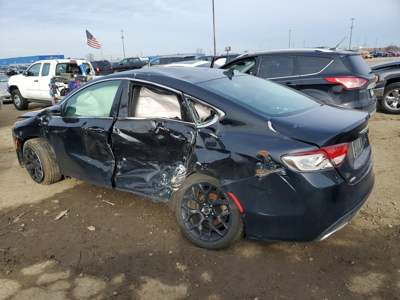 2015 CHRYSLER 200