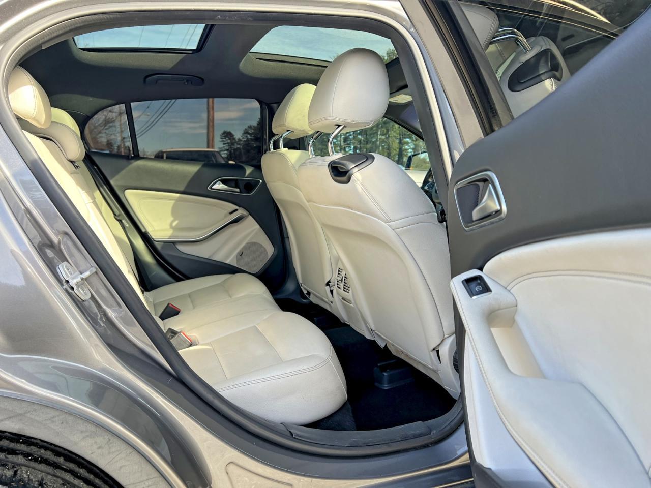 2016 MERCEDES-BENZ GLA-Class