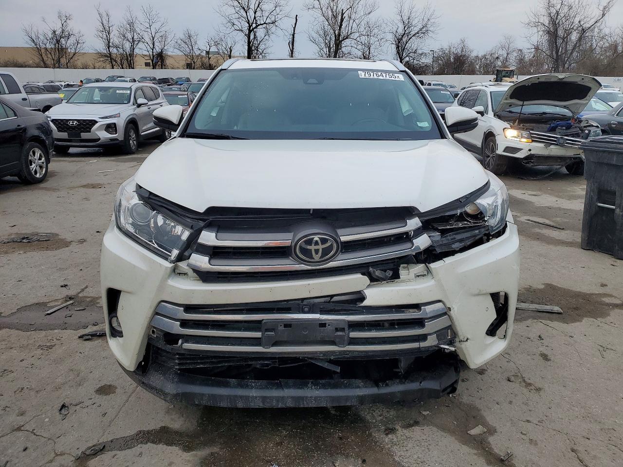 2019 TOYOTA HIGHLANDER